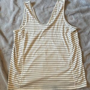 Old Navy Active Top - XL